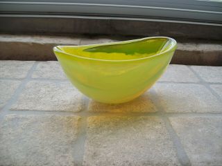 Vintage Mid Century Modern Italian Murano Yellow Art Glass Bowl 7 1/4 