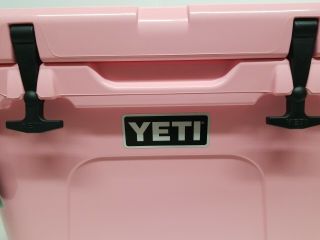 YETI Tundra 35 PINK Cooler -.  RARE bonus Pink Hat 3