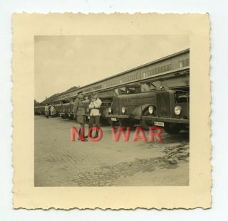 Wwii German War Photo Soldiers Close Military Trucks In Garage W Text