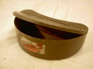 Vintage Old Fishing Bait Tin Early Collectible Fly Flyrod Belt Holder Unknown