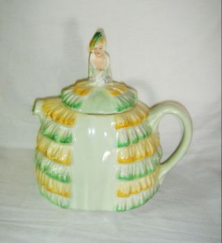 Lovely Vintage Sadler Crinoline Lady Green And Yellow Teapot