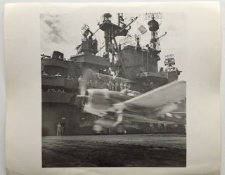 1945 Wwii Plane Lands On Lexington Air Carrier Type 1 Photo