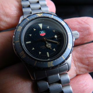 Vintage Swiss Made Tag Heuer Professional 200m Quartz Lady Watch