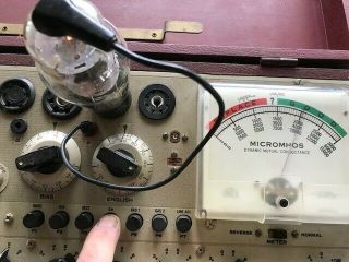 Vintage Hickok 600A Dynamic Mutual Conductance Tube Tester / 2