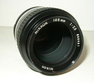 Vintage Nikon Nikkor Camera Lens w/ Caps 105mm 1:2.  5 846461 $420 5