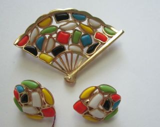 Trifari Vintage Mosaic Stone Fan Brooch And Earrings Demi Parure