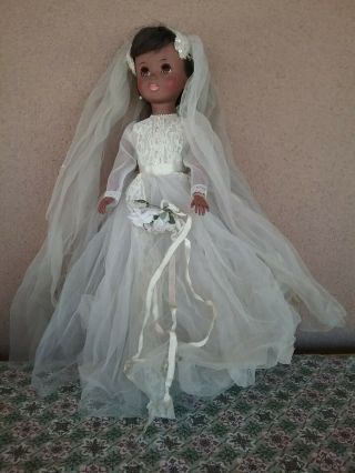 Madame Alexander Polly face vintage 1960s bride doll black African American 2