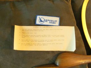Vintage Republic Airlines sign 3