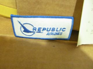 Vintage Republic Airlines sign 6