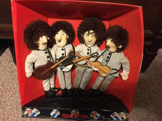 Vintage 1989 The Beatles Applause Dolls / Figures In Shea Stage Collectible