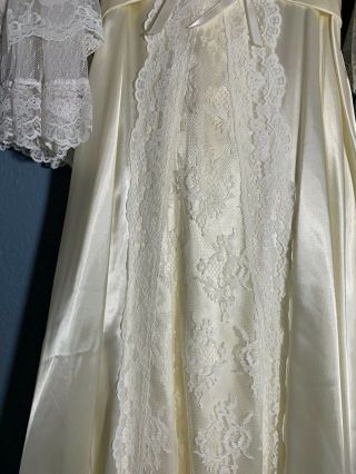 Vintage Loralie Originals gown lace ivory satin sz 3/4 Victorian wedding 5