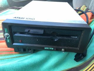 Atari 1050 Drive Vintage Plus Cable Video Game Serial 7vdff 59176493 6