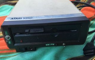 Atari 1050 Drive Vintage Plus Cable Video Game Serial 7vdff 59176493 7