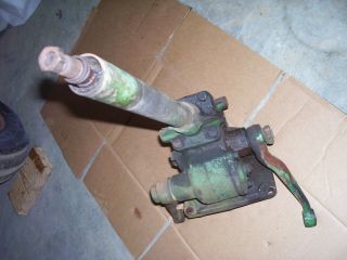 VINTAGE OLIVER 55 GAS TRACTOR - STEERING GEAR BOX ASSEMBLY 2