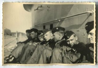German Wwii Archive Photo: Kriegsmarine U - Boat Sailors Sitting On Upper Deck