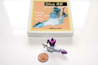 Rare Valentine ' s DiVa RR 0.  098 cc Diesel Disc Valve Racing Model Engine,  NIB 10