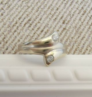 14ct White Gold Vintage Ring With Clear Stones