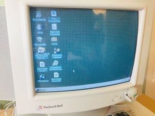 Vintage Packard Bell Legend 402CD Gaming PC Computer MS - DOS Windows 95 6