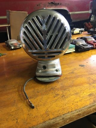 Vintage Fire /Police Siren By Federal Sign And Signal Model Wg 2