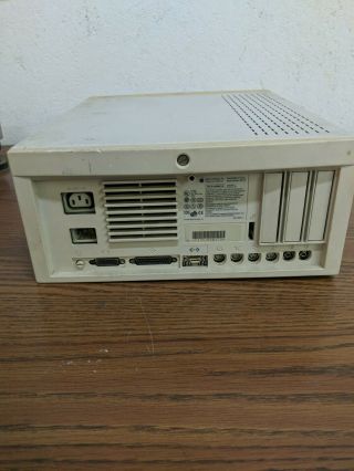 Vintage Apple Macintosh Quadra 650 Computer - Model: M2118 - 4
