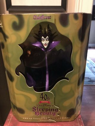 Disney Maleficent & Sleeping Beauty 40th Anniversary Dolls Villians 1998