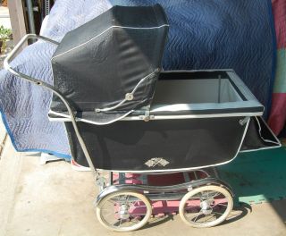 Baby Wonda Carriage - Vintage