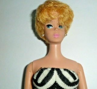 Vintage Bubble Cut Barbie 850 Blonde Straight Leg Doll 1960 