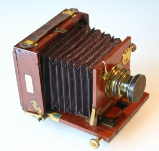 Rare Early 1/4 Plate Mahogany Camera By A.  H.  Baird,  Internal Shutter.  D.  D.  S.  1890