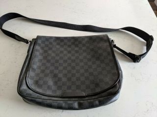 Louis - Vuitton Crossbody Messenger Bag Grey/black Leather - Sharp Rare Colors
