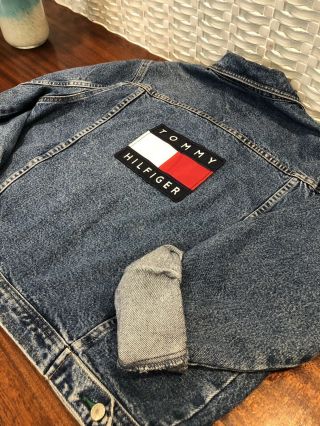 Rare Vintage 90s Tommy Hilfiger Jeans Denim Spell Out Flag Patch Jacket Size Med 6