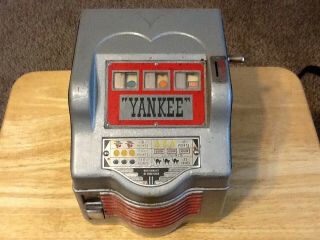 Yankee.  05 Cent Trade Stimulator By Groetchen Vintage Slot Machine