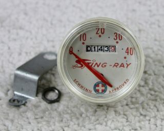 Vintage 1968 Schwinn Stingray 20 " Bicycle Speedometer Head W/ Mounting Bracket