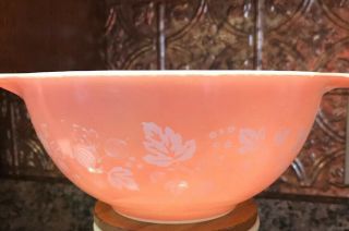 Vintage Pyrex Pink / White Gooseberry Mixing Bowl 442 1 1/2 Quart