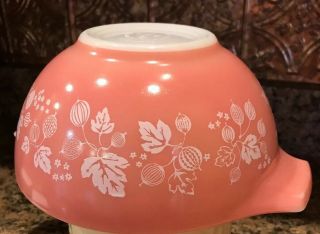 VINTAGE PYREX PINK / WHITE GOOSEBERRY MIXING BOWL 442 1 1/2 QUART 3