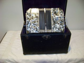 Rare Patek concertina Key of 