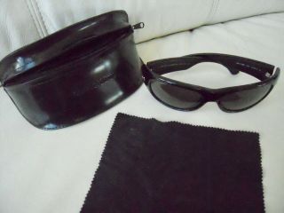 Vintage Dolce &gabbana Mens Unisex Black Wrap Sunglasses And Case & Cloth Italy