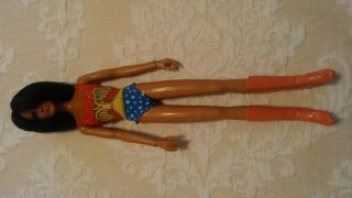 Mego Lynda Carter Wonder Woman 70s Celebrity Vintage Barbie Read