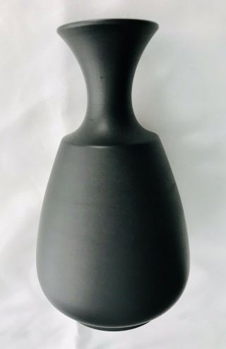 Extremely Rare Vintage Wedgwood Jasperware Black Basalt Vase