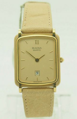 Vintage Bulova 92b49 Date Gold Plated Beige Leather Band 24mm Mens Watch Box