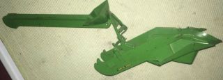 1/16 Toy Farm Tractor John Deere Mounted Corn Picker Vintage Long Nose