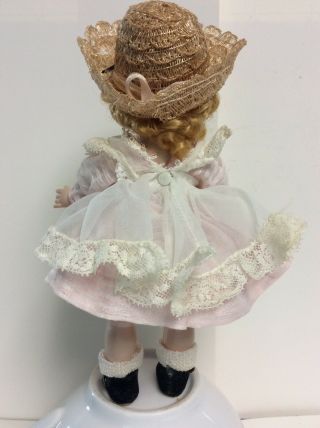 Vintage Madame Alexander Alex doll in Cosmopolitan ginger dress,  hat 8” 5