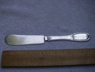 Good Olive/tuscan Pattern Flat Butter Knife - Joseph Seymour - Mono Lizzie 1854