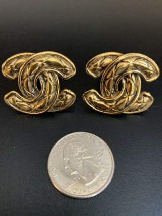Authentic Chanel gold cc vintage earrings 2