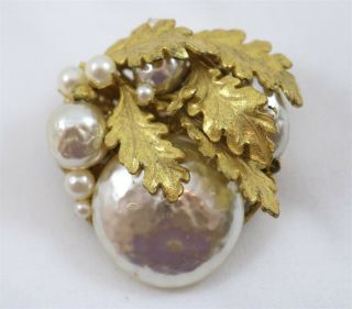 Vintage Miriam Haskell Signed Gold Tone Leaf And Pearl Brooch 1.  5 "