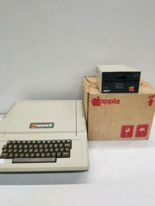 Vintage Apple Ii Plus Computer W/ Disk Drive Not