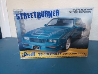 86 Chevy Monte Carlo Ss Streetburner Open Box Contents 1/24 Scale Revell