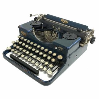Blue Royal Model P Typewriter Alligator Crackle Antique Vtg