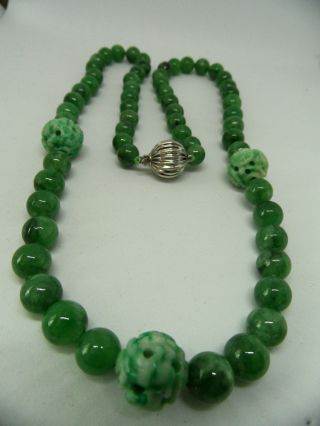 Vintage Chinese 14k Gold & Carved Green Jadite Shou Bead Necklace 23 "