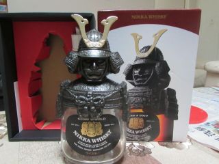 Nikka Whisky G & G Knight Empty Bottle Topper Samurai Limited Rare Vintage