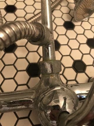 Kingston Hardware Claw Foot Tub Filler Faucet w/ Shower Sprayer Chrome Brass VTG 3